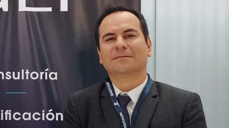 José Luis Pérez Torres (Mincetur). Fortaleciendo una industria formal, segura y competitiva en el Perú